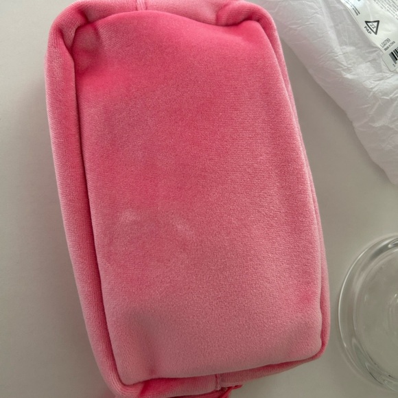 Valentino Petite Pochette Rose Pink Mini Pouch | Velvet Logo | Recycled Material - Picture 8 of 11